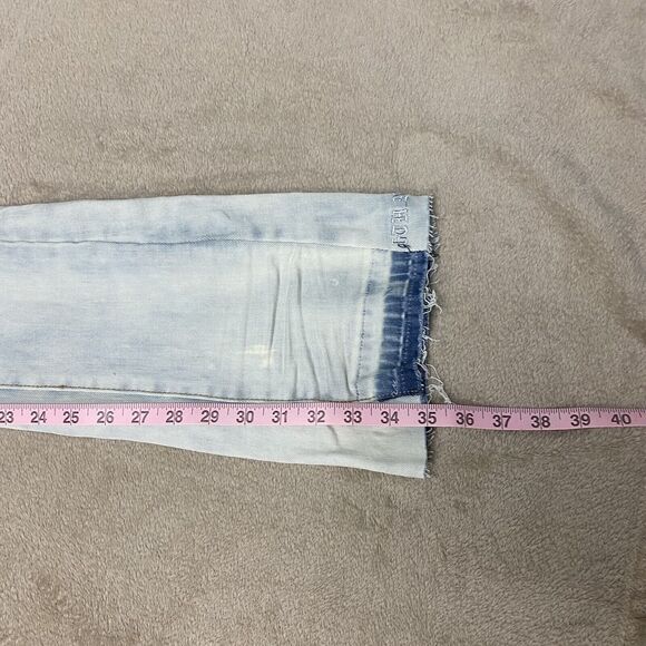 6th NBRHD NEW Mens 28 Stacked Jeans New Fields Light Wash Distressed Stretch - Picture 9 of 16
